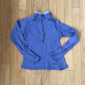 Patagonia zip top size small